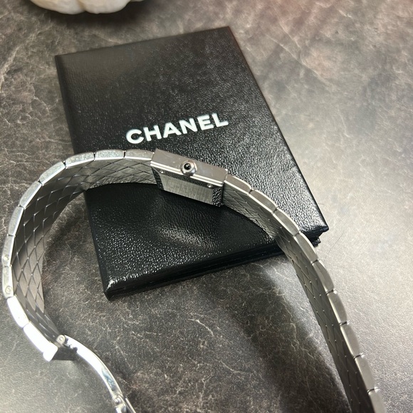 CHANEL Matelassé 15mm (Pre-Owned) with Certificate - Picture 13 of 13